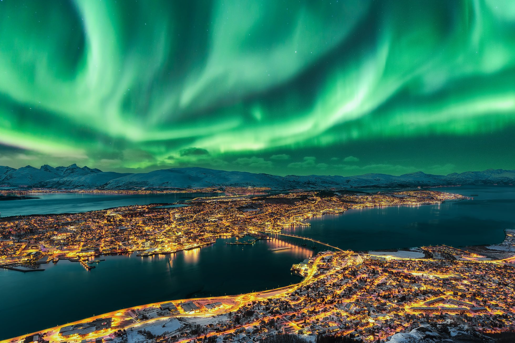 Northern lights over Tromsø at night