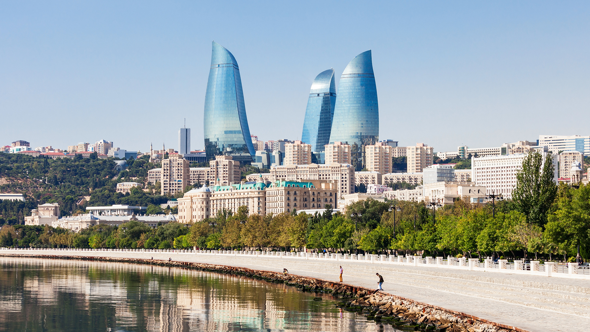 Flights to Baku | LOT.com