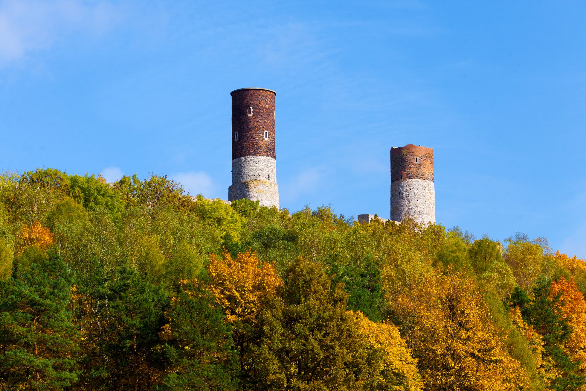 Widok na zamek w Chęcinach w Polsce.