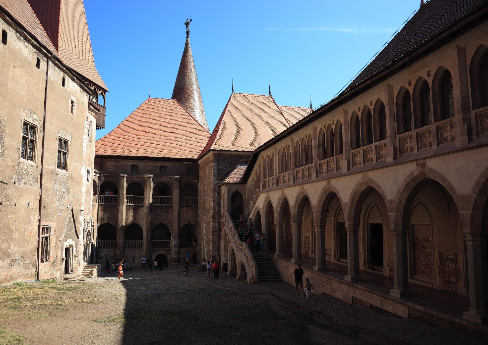 Zamek Huneador