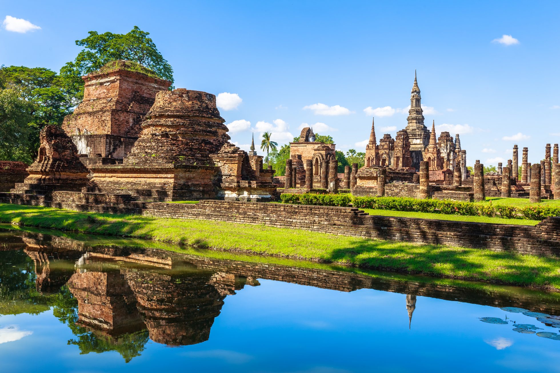 Park Historyczny Sukhothai – miejsce wpisane na listę światowego dziedzictwa i atrakcja turystyczna w Tajlandii