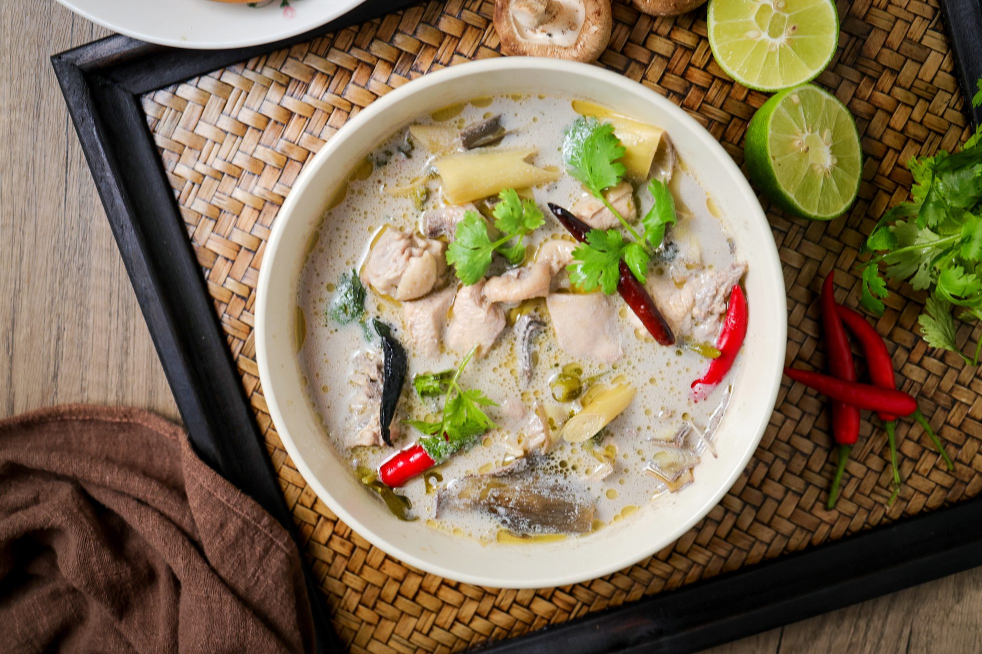 Zupa Tom Kha Gai