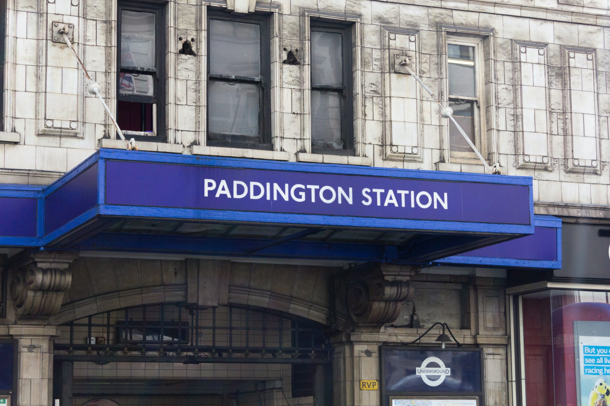Stacja Paddington w Londynie, jesienne filmy
