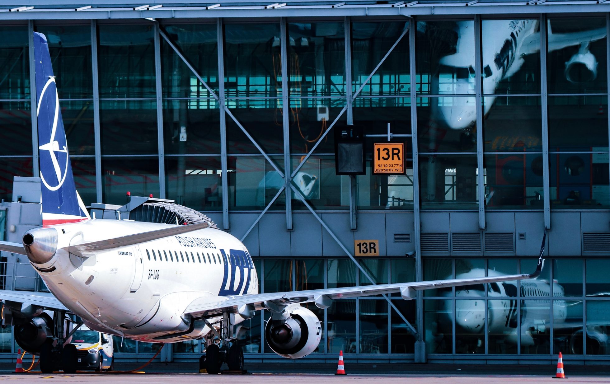 Embraer 170