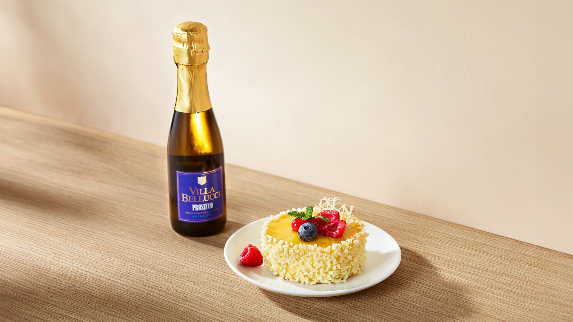 Torcik mango z winem musującym