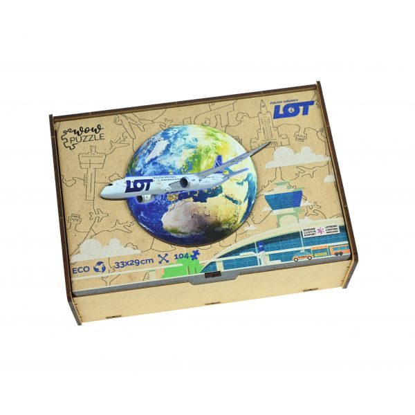 Drewniane puzzle z Dreamlinerem LOT-u - prezent na dzień dziecka