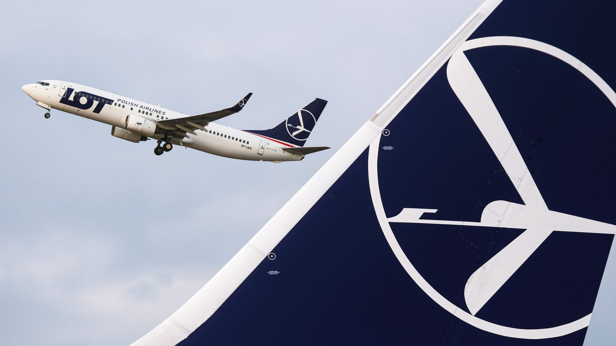 Boeing 737-800 startuje