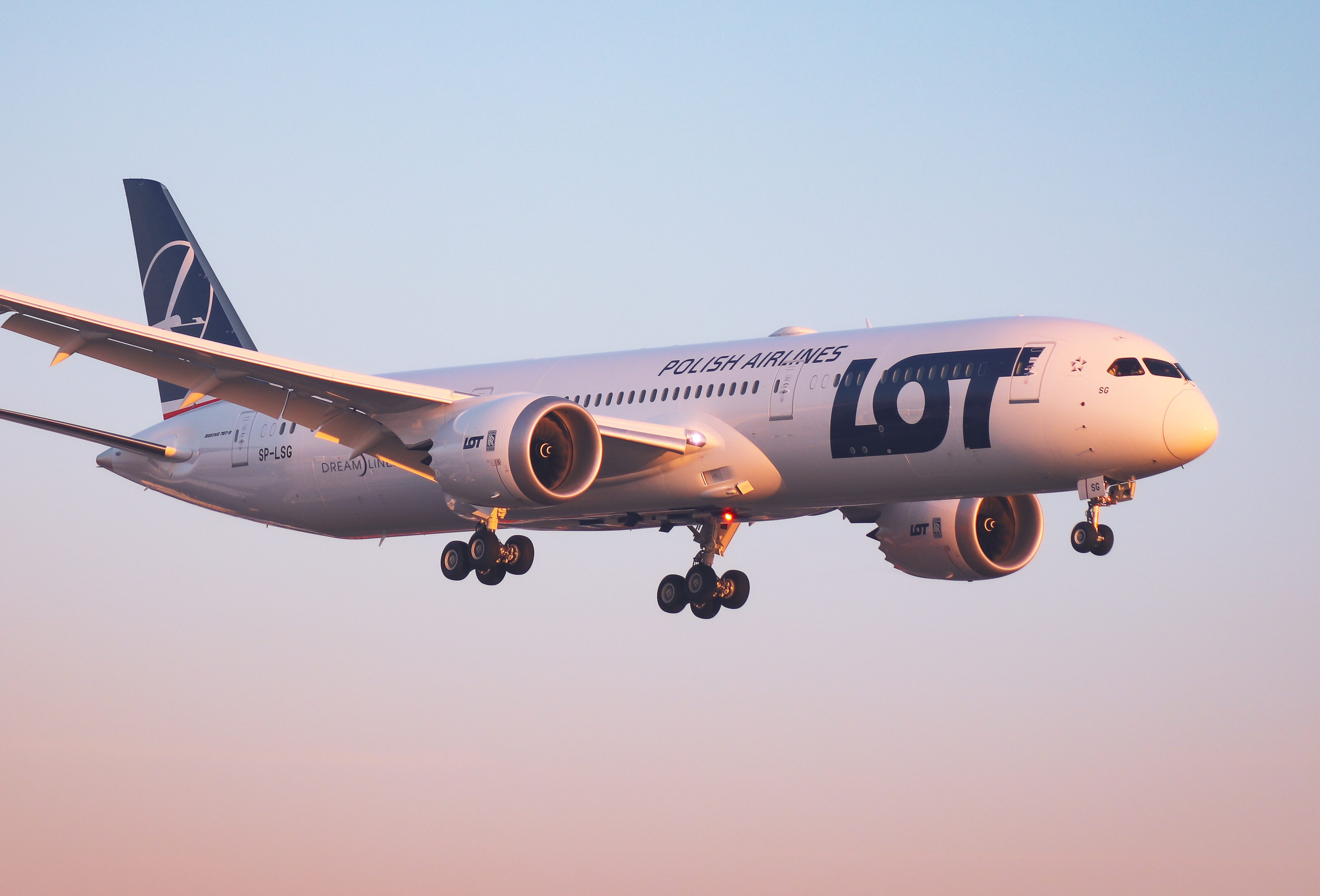 LOT POLISH AIRLINES GENERATED A PROFIT OF PLN 113 MILLION IN 2022