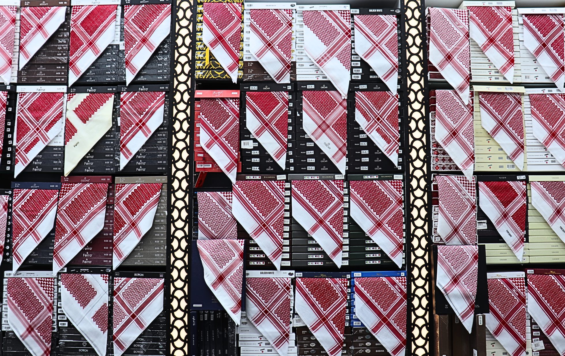 Tradycyjne męskie nakrycie głowy w Rijadzie