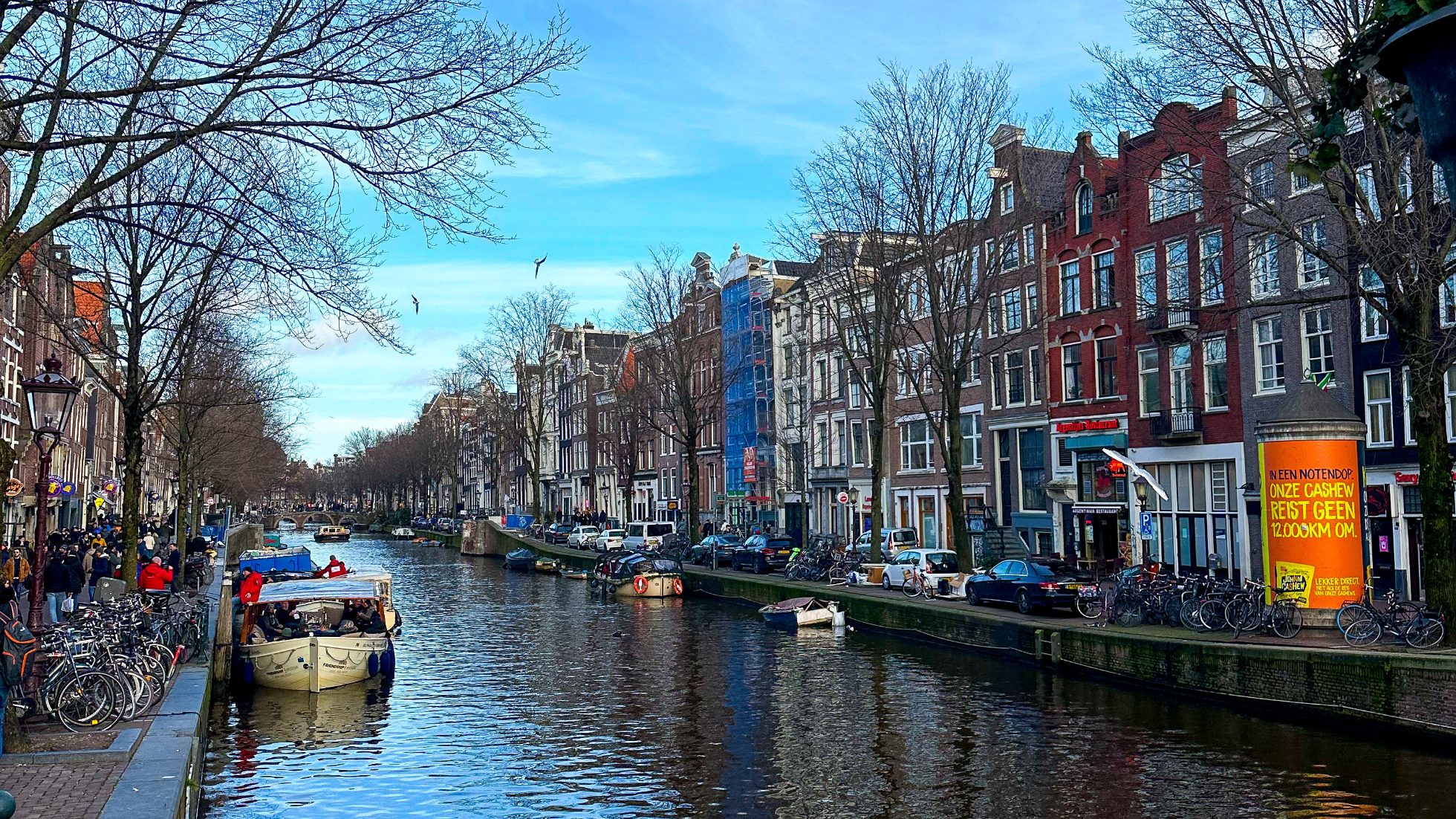 Zabudowa Amsterdamu - kolorowe budynki