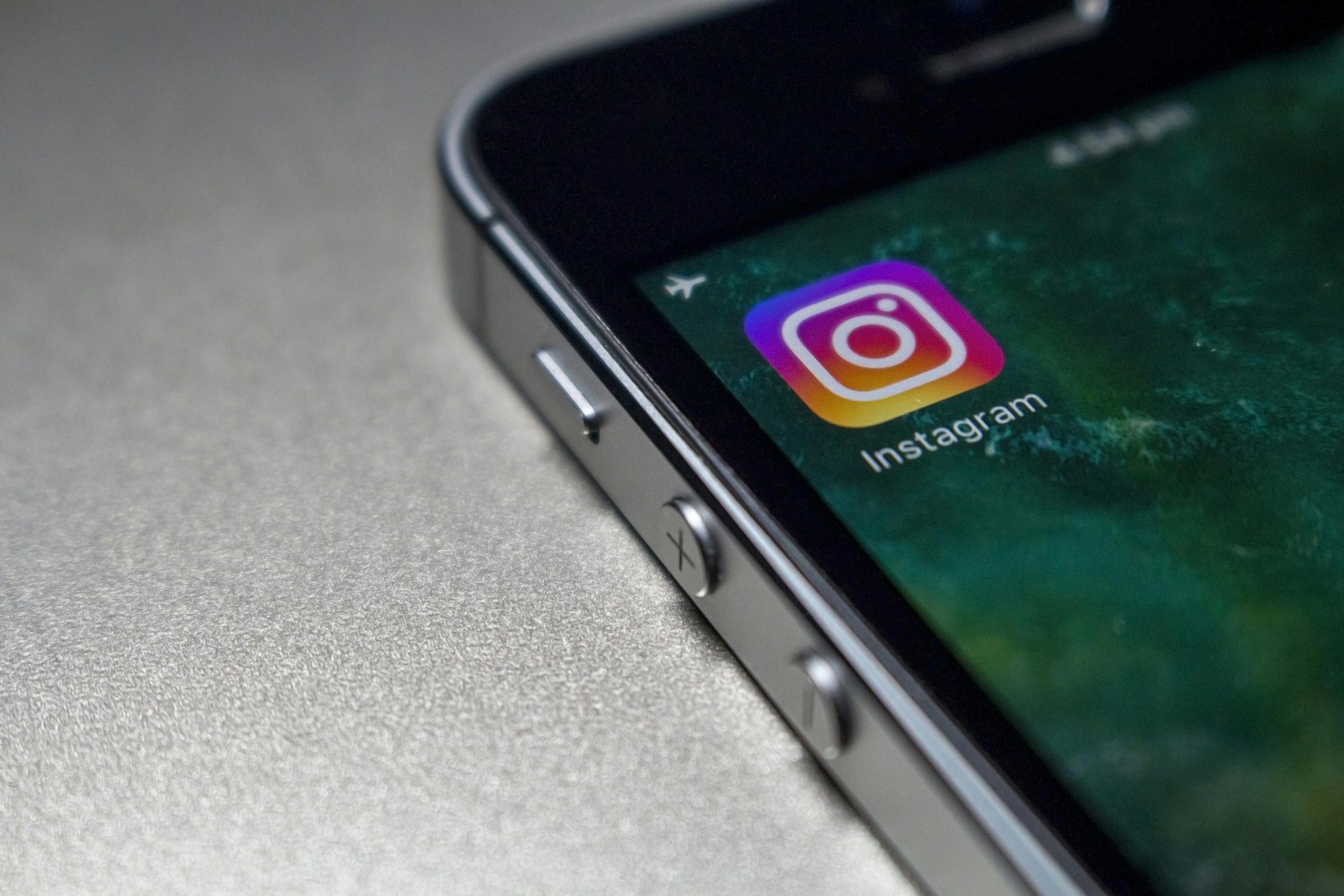 Aplikacja Instagram w telefonie