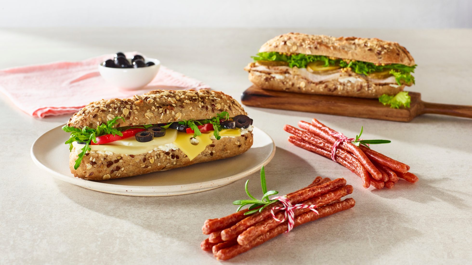 Sandwiches und Fleischsnacks - LOT Sky Bar Angebot