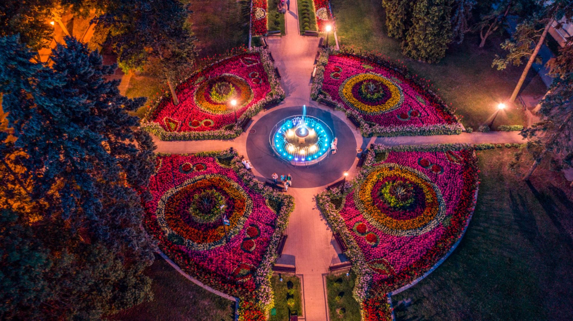 Park w uzdrowisku w Ciechocinku