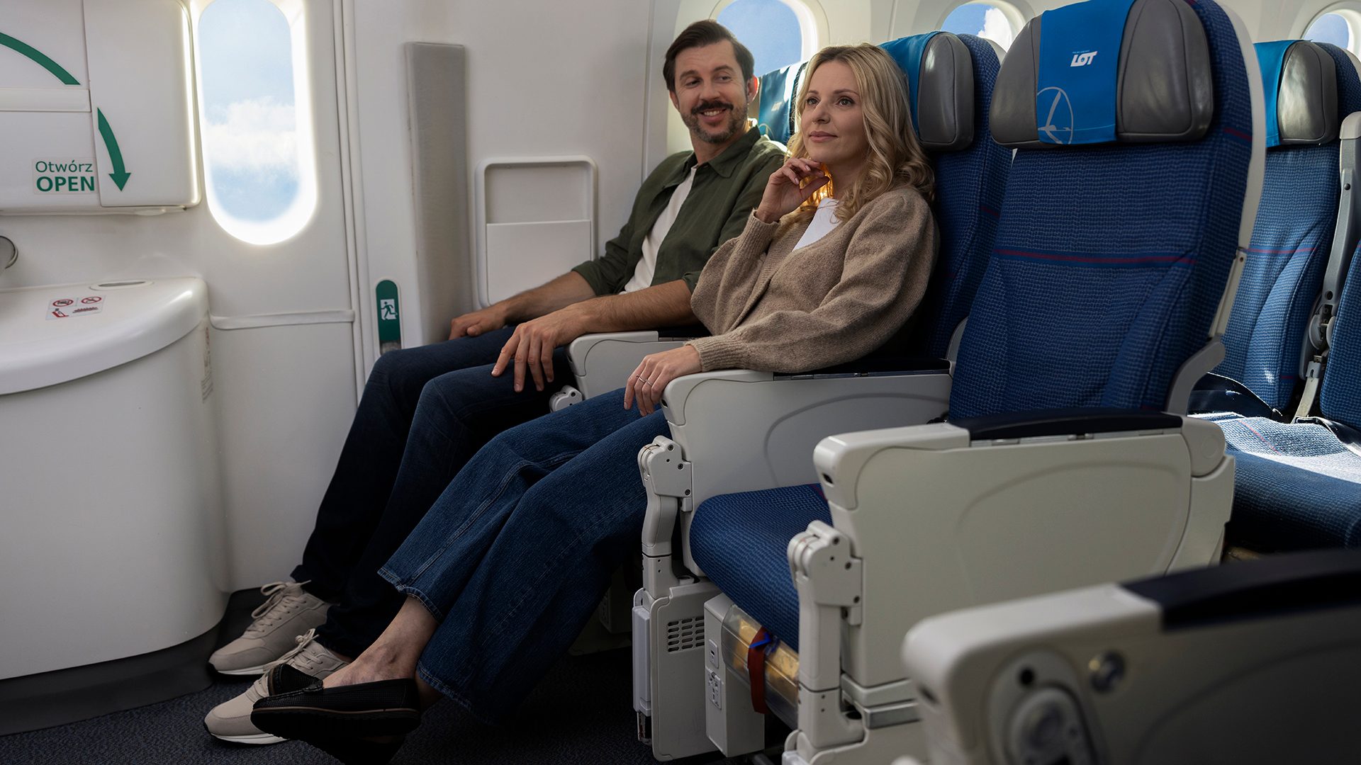 Extra Legroom on a Boeing 787 Dreamliner aircraft. Seat appearance may vary depending on aircraft type.