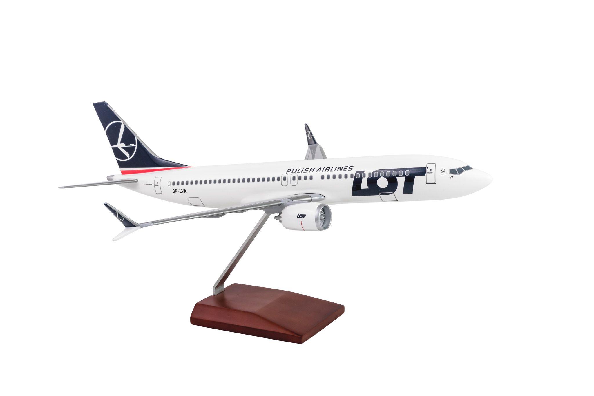 Resin model Boeing 737 MAX 8 scale 1:100 Strona Produktu | LOT.com